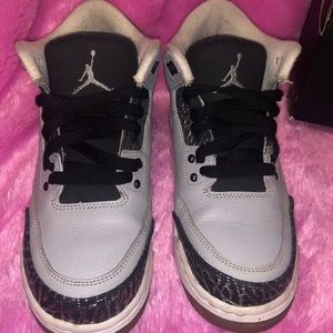 Jordan retro 3s wolf grey